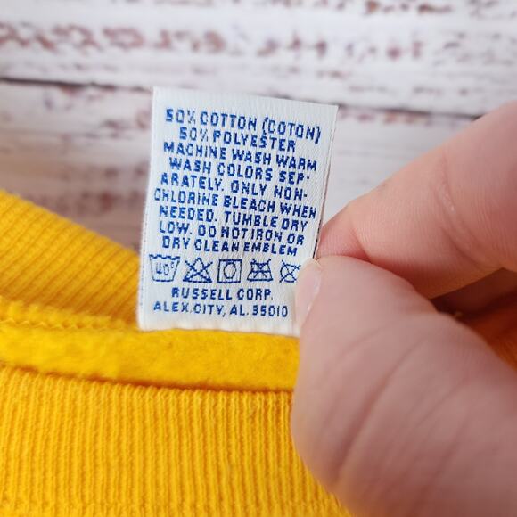 Vintage Russell Athletic USA Crewneck Sweatshirt XL Gold Yellow 90s Pullover - Picture 5 of 8
